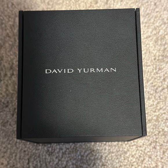 NWT David Yurman CHEVRON BLACK RUBBER BRACELET - Picture 3 of 6